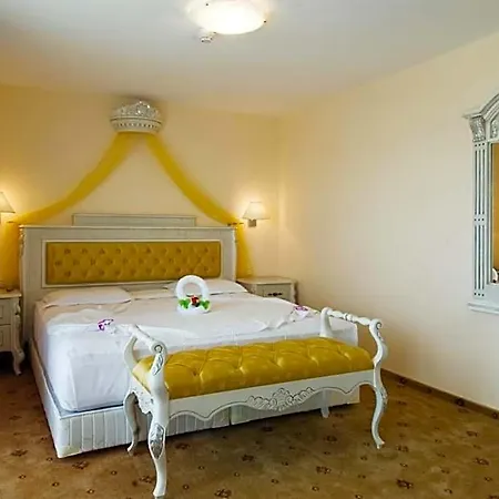 Duni Pelican Hotell